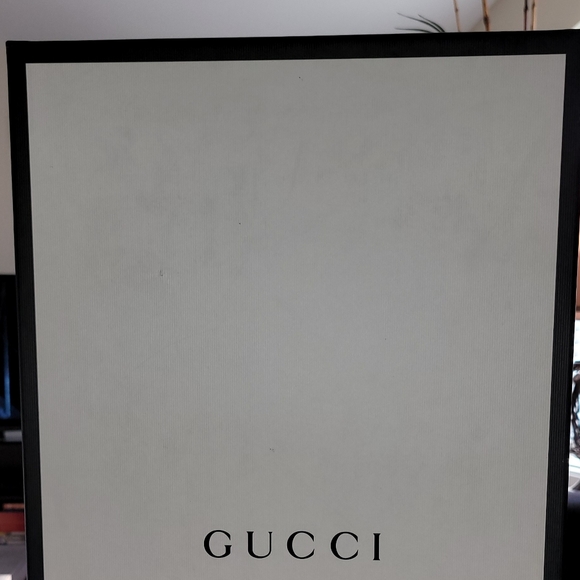 Sandals - Picture 2 of 5